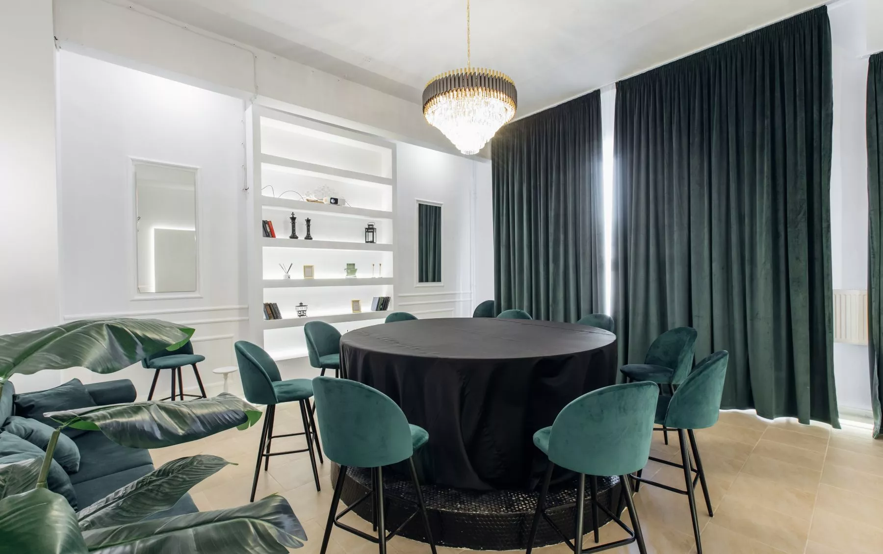 Фото Антикафе «Империал» – смотри на сайте!