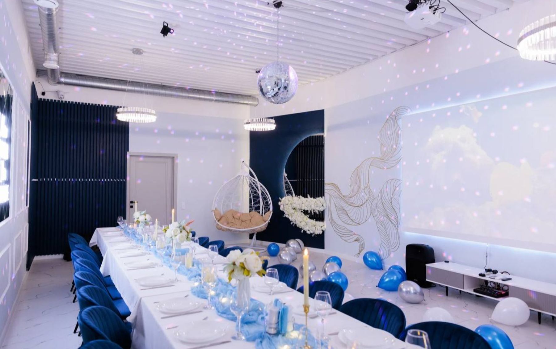 Фото Кальянная «Зал Sevilla (Memory Place)» – смотри на сайте!