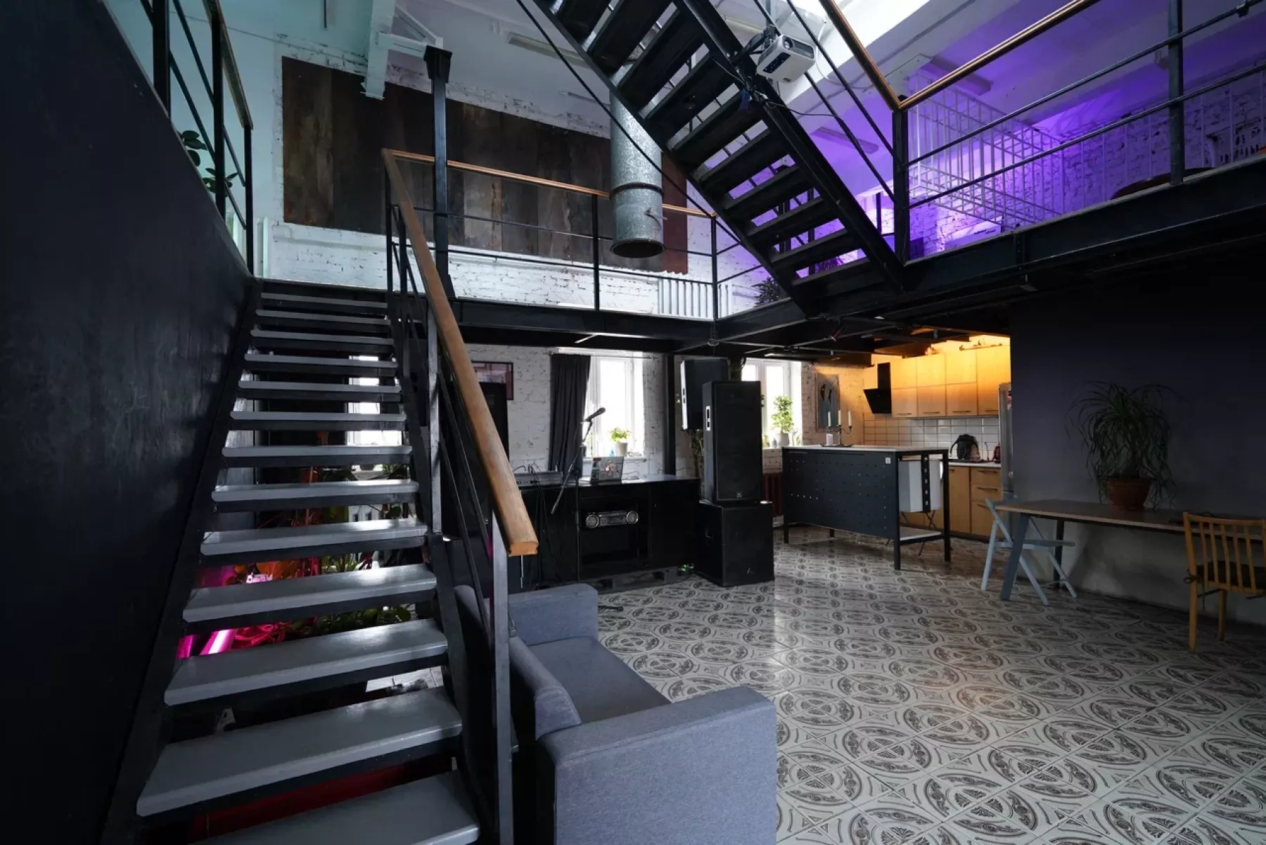 Фото Лофт «Лофт на Таганке» – смотри на сайте!