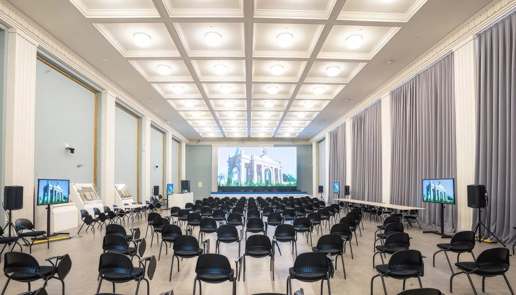 Конференц-зал «Павильон №34. Центр «Космонавтика и авиация» – фото №5