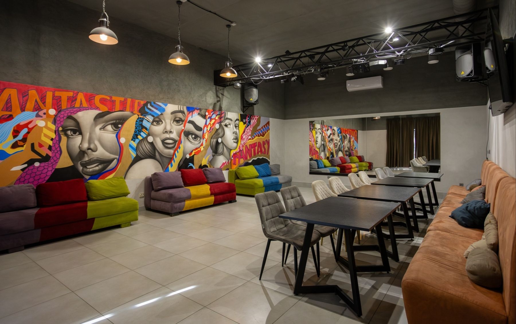 Фото Лофт «Лофт для праздника» – смотри на сайте!