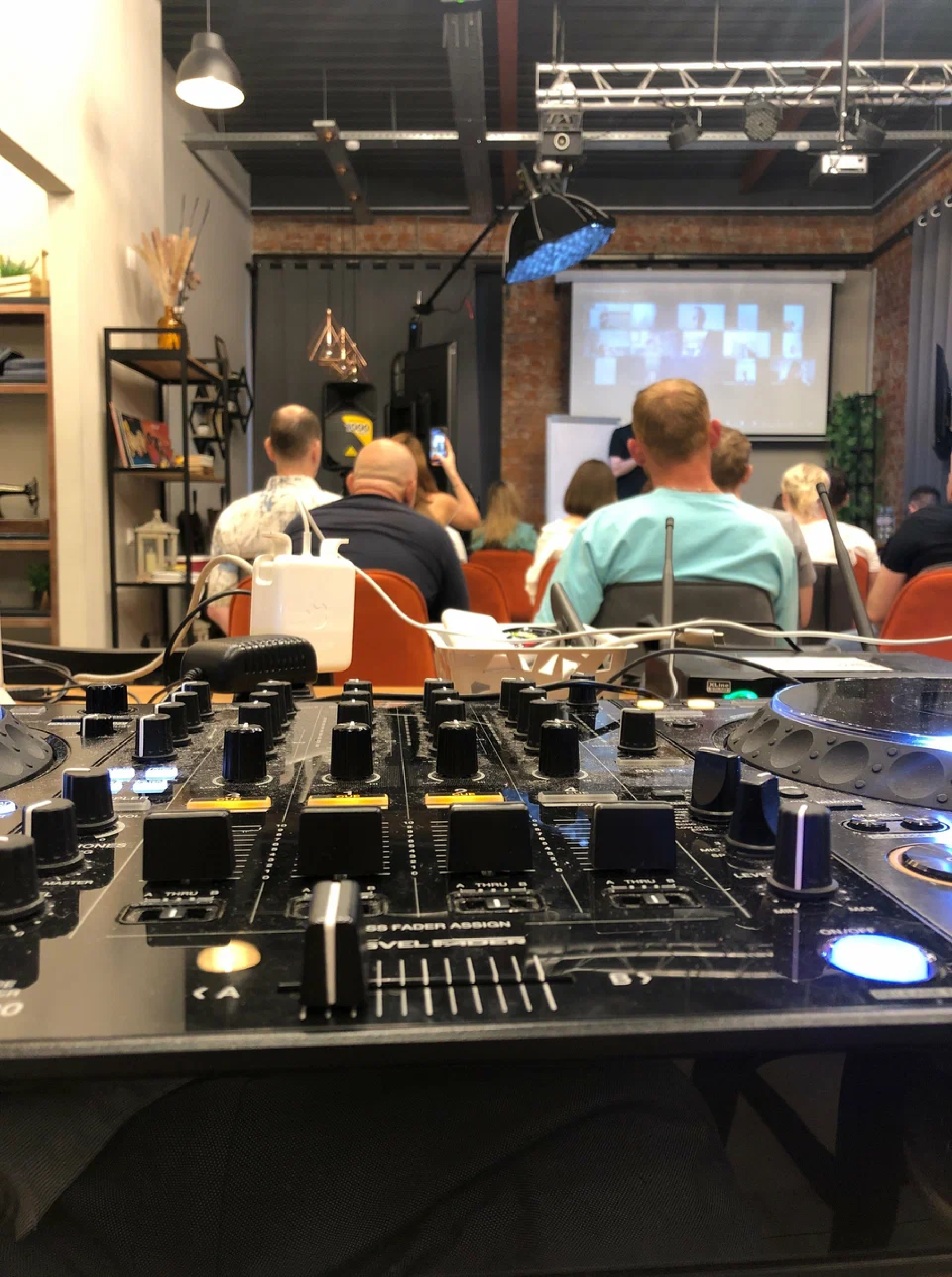 Лофт «Smoant Loft» – фото №3